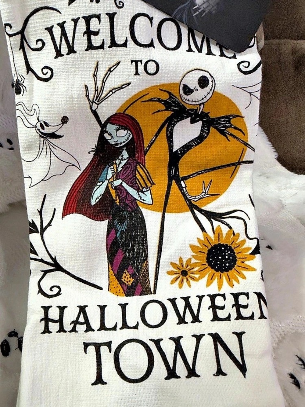 NWT: Disney The Nightmare Before Christmas Welcome to Halloween Town Kitchen Tow